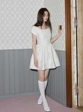 Romance Nanci 高级感米白色气质收腰显瘦蓬蓬连衣裙生日公主裙