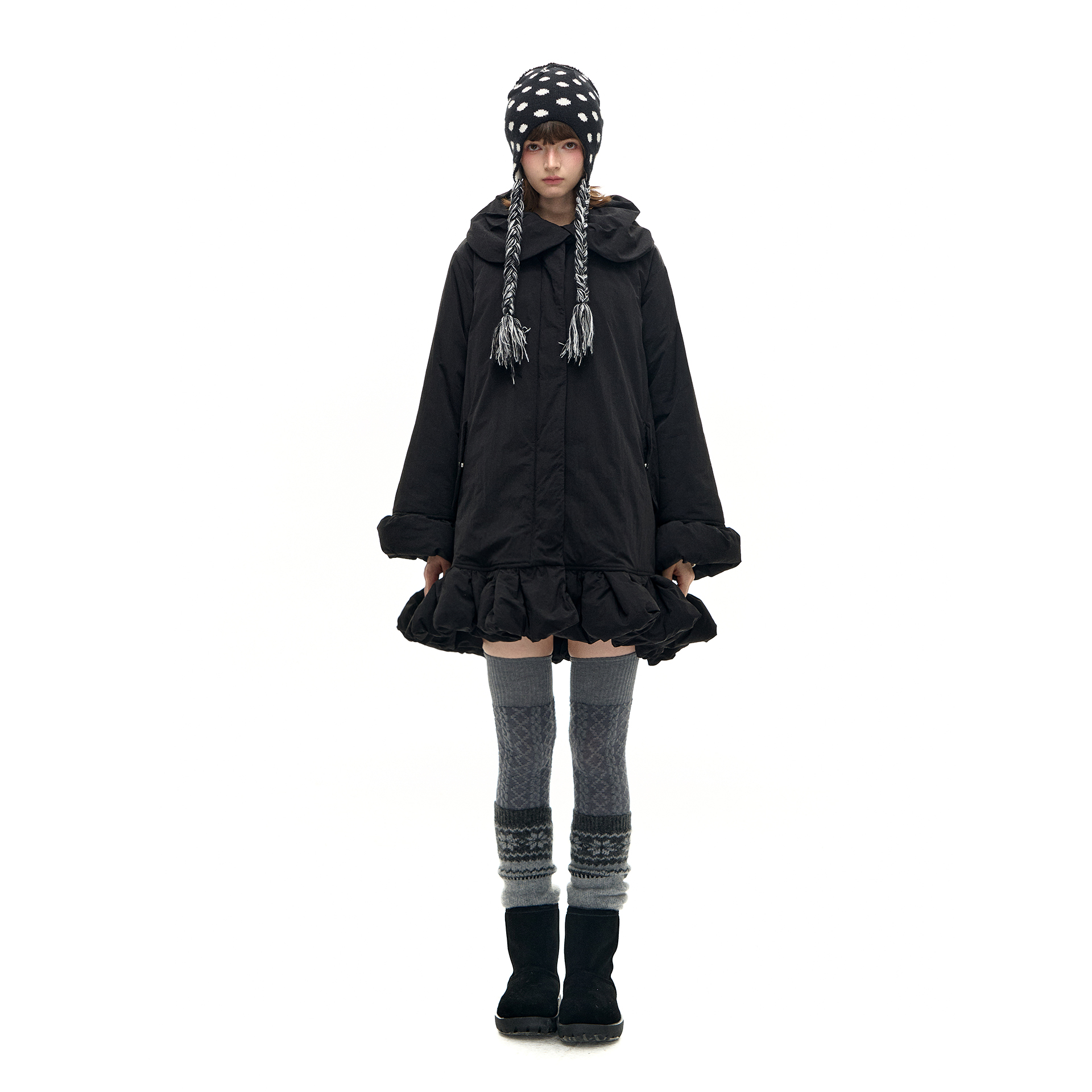 Romance Nanci 12.8日20点上新 黑色蓬蓬棉服