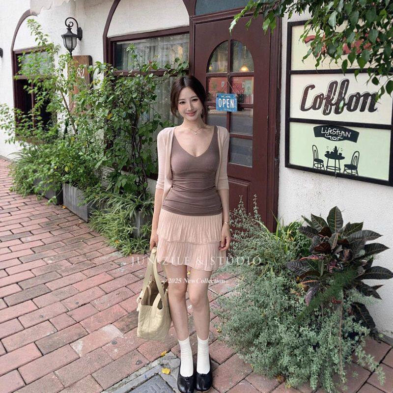 内甜妹空调领V温柔吊带背心短裙开衫搭高腰外搭防晒风女裙子套装