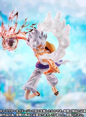 万代 SHF  海贼王 蒙奇·D·路飞 -5档- 未来岛 可动 手办模型