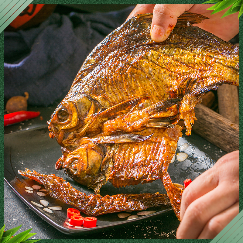 壹乡源酱板鱼湖南特产手撕鲫鱼 正宗香辣变态辣酱辣鱼整条200g