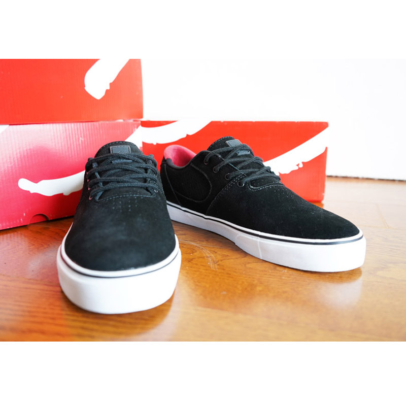 es经典款小轮车耐磨专业滑板鞋