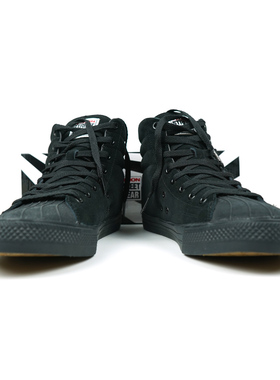 谁人滑板STRAYE运动学生男女款休闲反毛皮全黑武士软底高帮滑板鞋