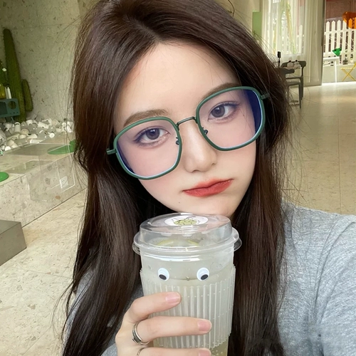 Матовые зеленые брендовые ретро очки, по фигуре