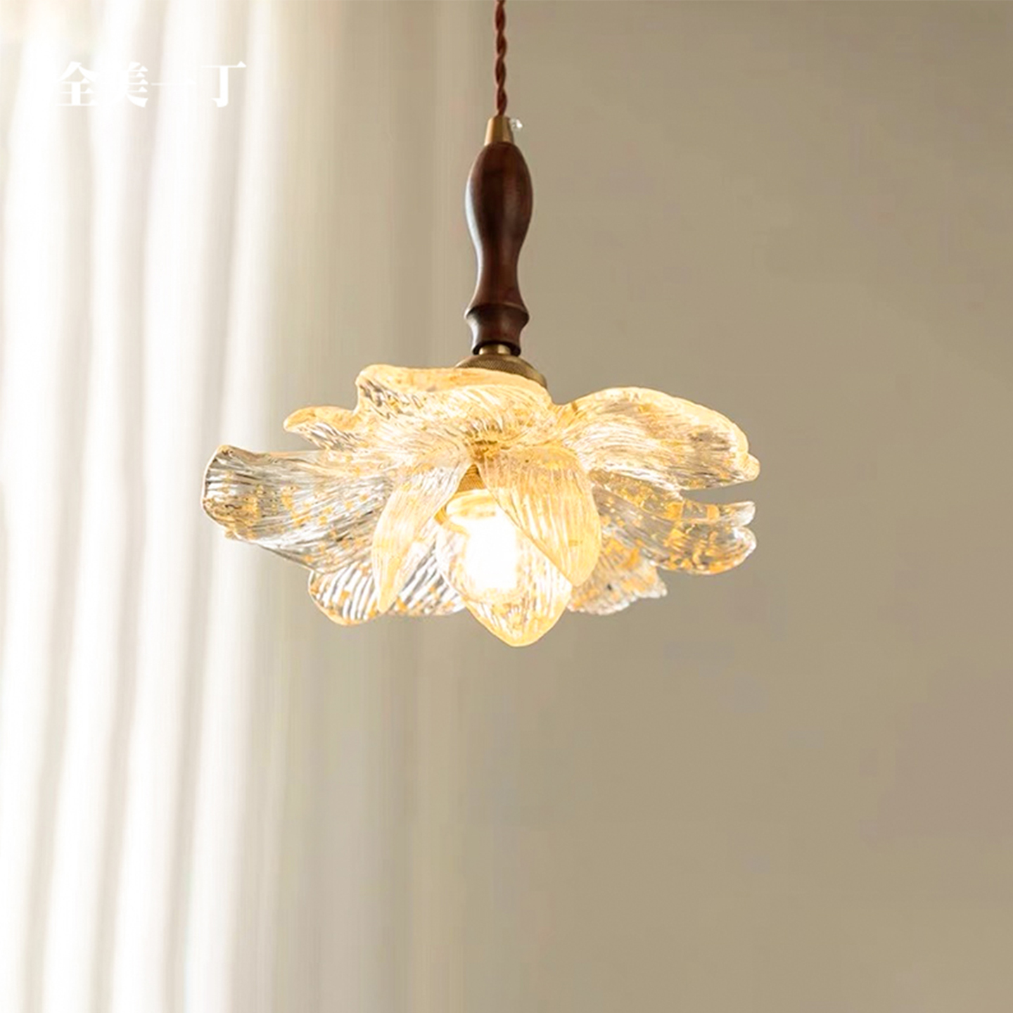 全美一丁中古花瓣吊灯胡桃木简约吧台三头长餐桌灯法式复古过道灯