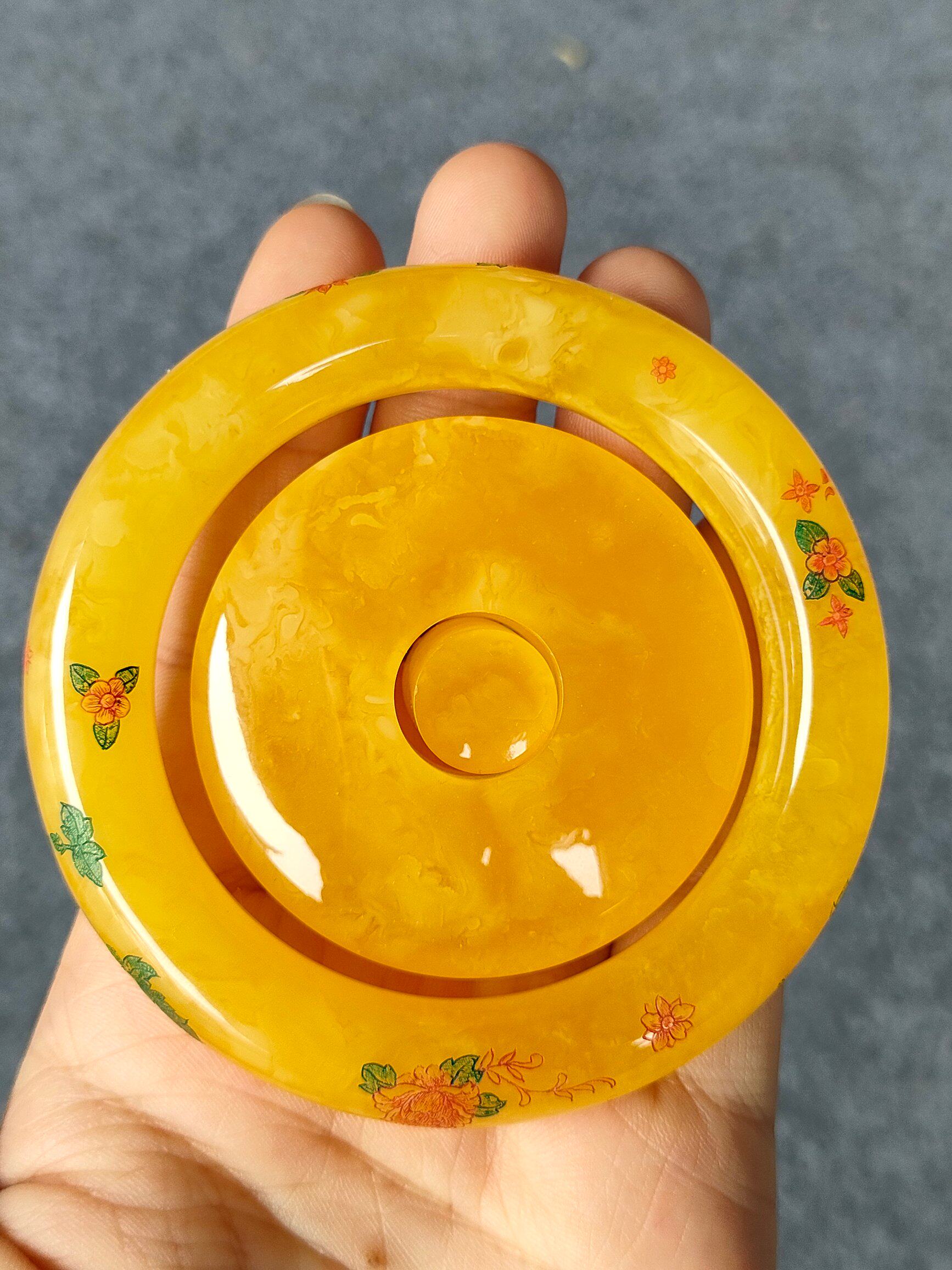 精美鸡油黄蜜蜡彩绘手镯，56圈手饰