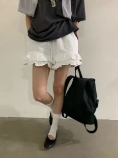 BABESTYLE | “百合花” umbriel 首尔百搭双层蛋糕荷叶边短裤