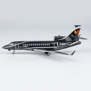 200 合金飞机模型 猎鹰7X 金鹿公务 71025 Model 8213