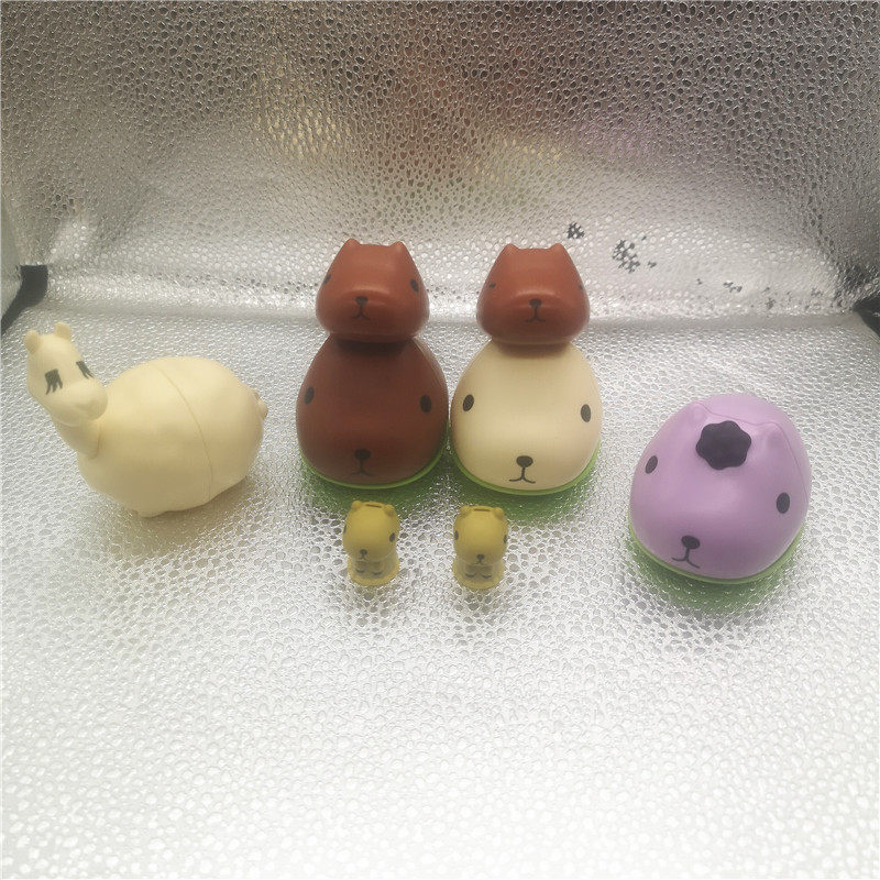 万代散货 水豚君 怀特小姐 羊驼君系列无壳扭蛋 万代摆件 车摆