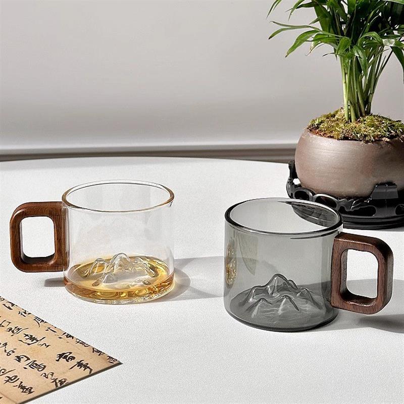 玻璃木柄小茶杯中式观山迷你泡茶杯耐高温家用高级感喝水杯品茗杯