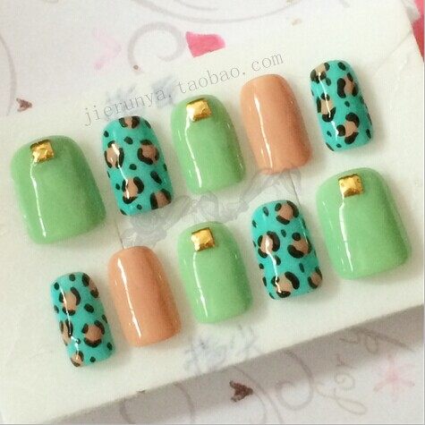 小清新穿戴显手白手工定制光疗可爱甲片定制做假指甲贴片包邮