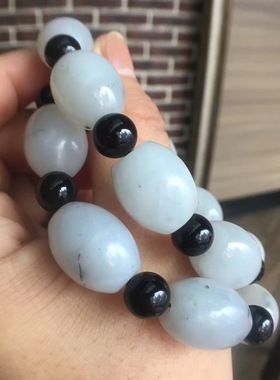 籽料细腻手串桶珠新疆和田玉