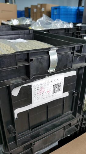 塑料箱卡扣纸片卡扣文件纸夹板卡弧形弹簧片 半圆片猛钢片弹片