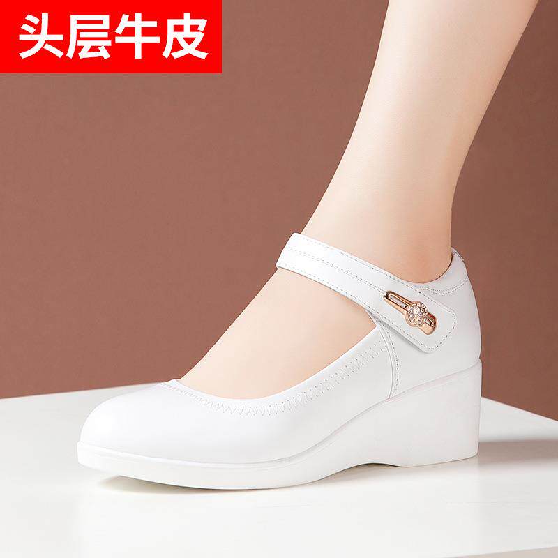 真皮旗袍模特走秀鞋女中