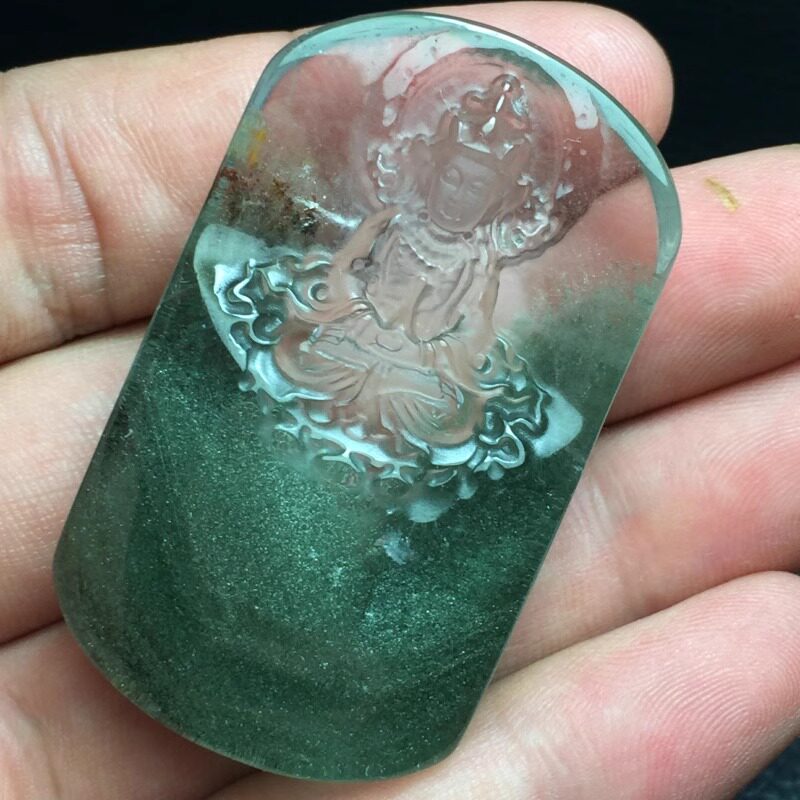 天然水晶绿幽灵观音菩萨吊坠千手大日如来方牌平安无事牌挂件挂坠