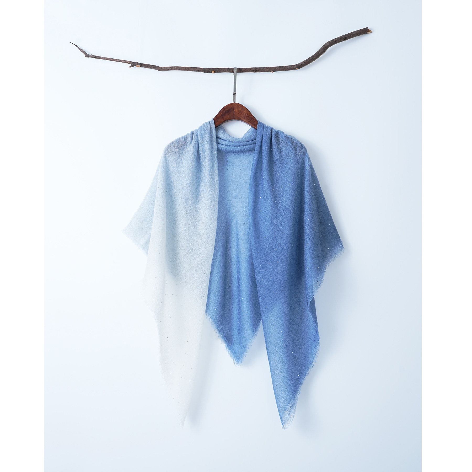 纯羊绒云雾纱大方巾蓝白渐变印花微闪烫钻高级披肩围巾女cashmere