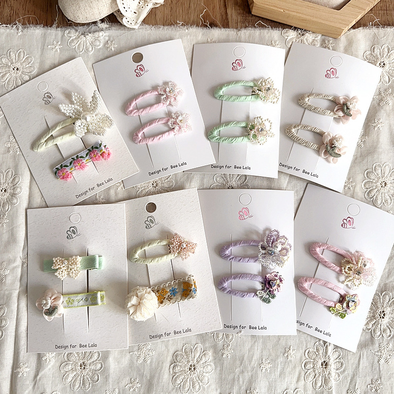 新款甜美精致小而美串珠刺绣蝴蝶