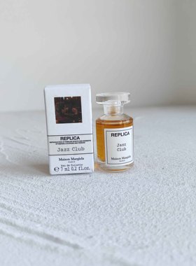 马丁马吉拉7ML温暖壁炉Q香