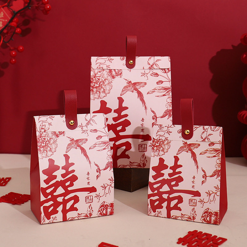 2025新款结婚喜糖盒子专用中式手提高级感小众订婚礼伴手回礼空盒