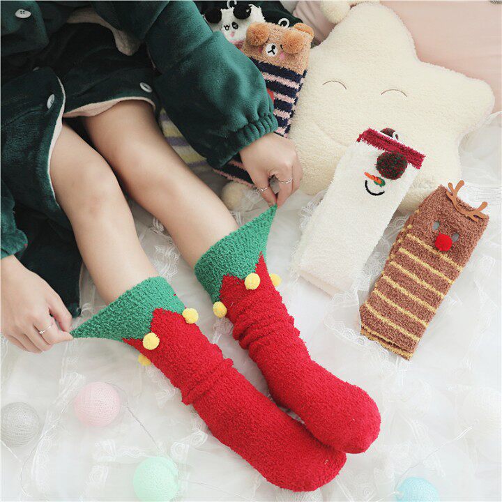 珊瑚绒保暖短袜女可爱卡通加厚甜美日系秋款中筒地板毛绒线睡眠袜在类目 女士内衣/男士内衣/家居服, 短袜/打底袜/丝袜/美腿袜中 - 来自Buy2taobao.com提供专业的淘宝代购服务
