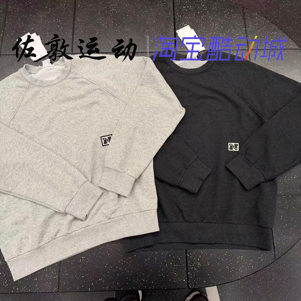 NIKE男子做旧破洞运动长袖卫衣