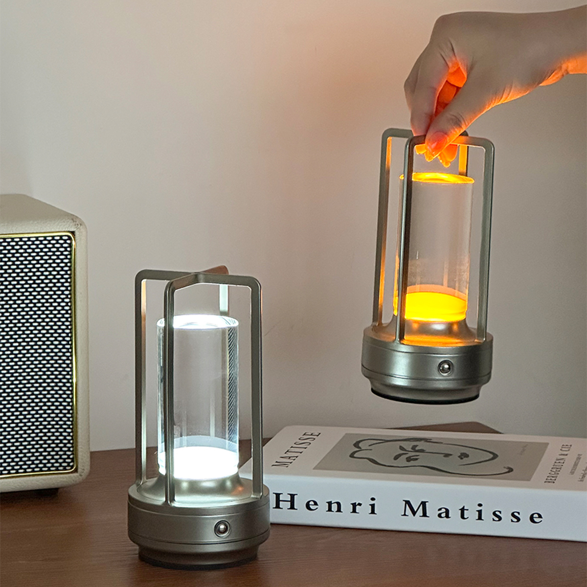 现代简约LED台灯桌面摆件客厅装饰灯创意设计露营酒吧床头柜高级