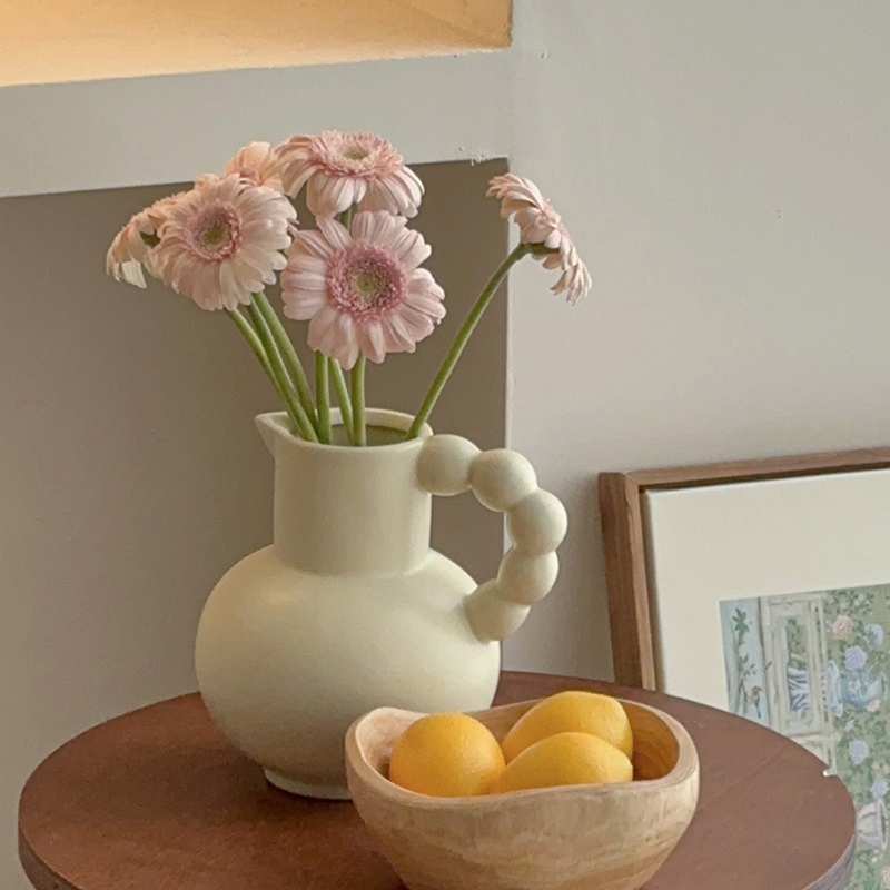 轻奢高级感创意北欧奶壶手提陶瓷花瓶摆件客厅插花陶罐餐桌装饰品