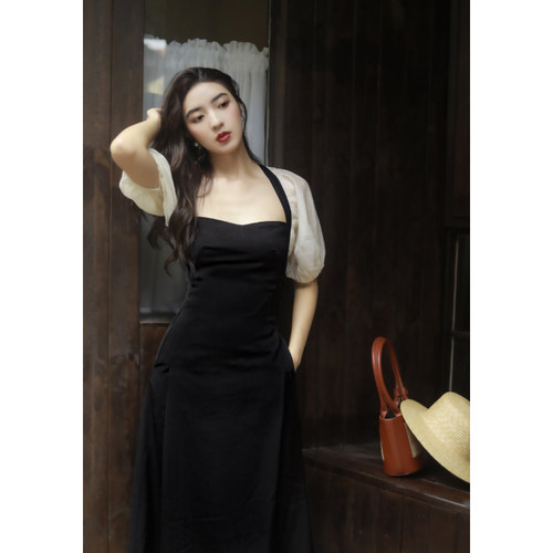 法式复古撞色拼接方领黑色裙子