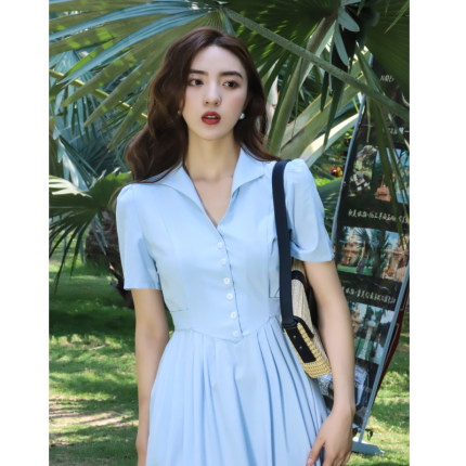 赫本风黑色裙子小众收腰显瘦气质茶歇裙蓝色法式连衣裙通勤女夏季