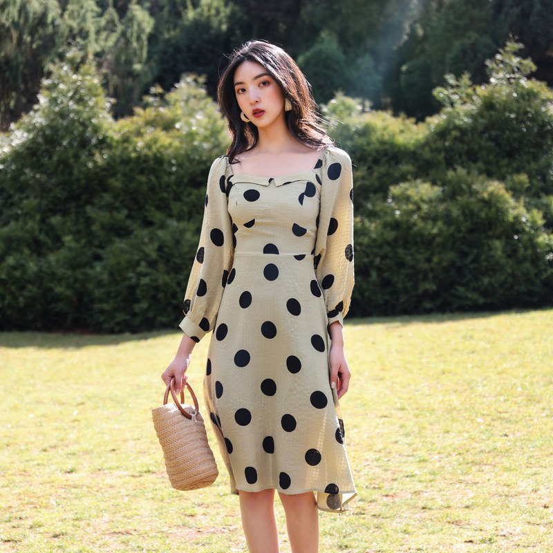juju定制春夏季新款7分袖文艺复古小a裙气质雪纺连衣裙波点伞裙女