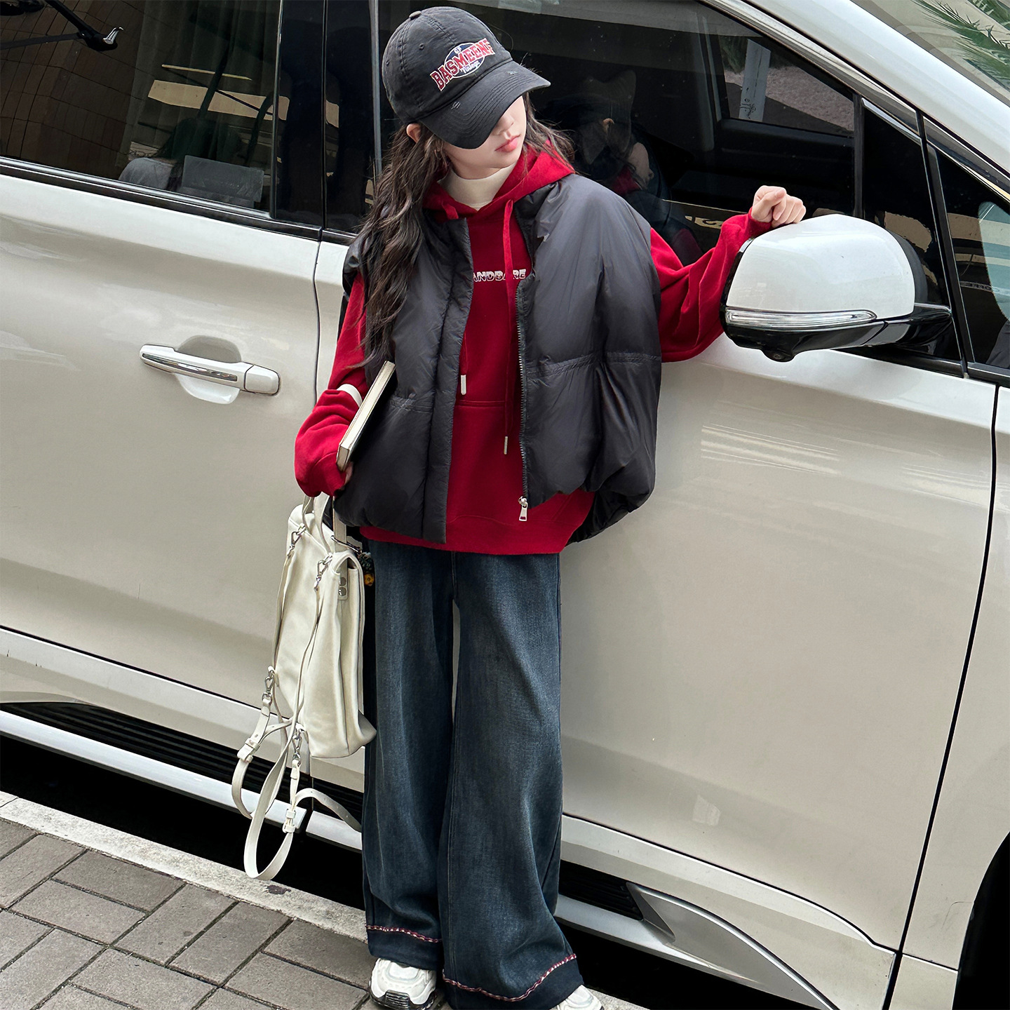 女童秋冬马甲套装2025新款大童冬季加绒卫衣儿童加厚牛仔裤三件套