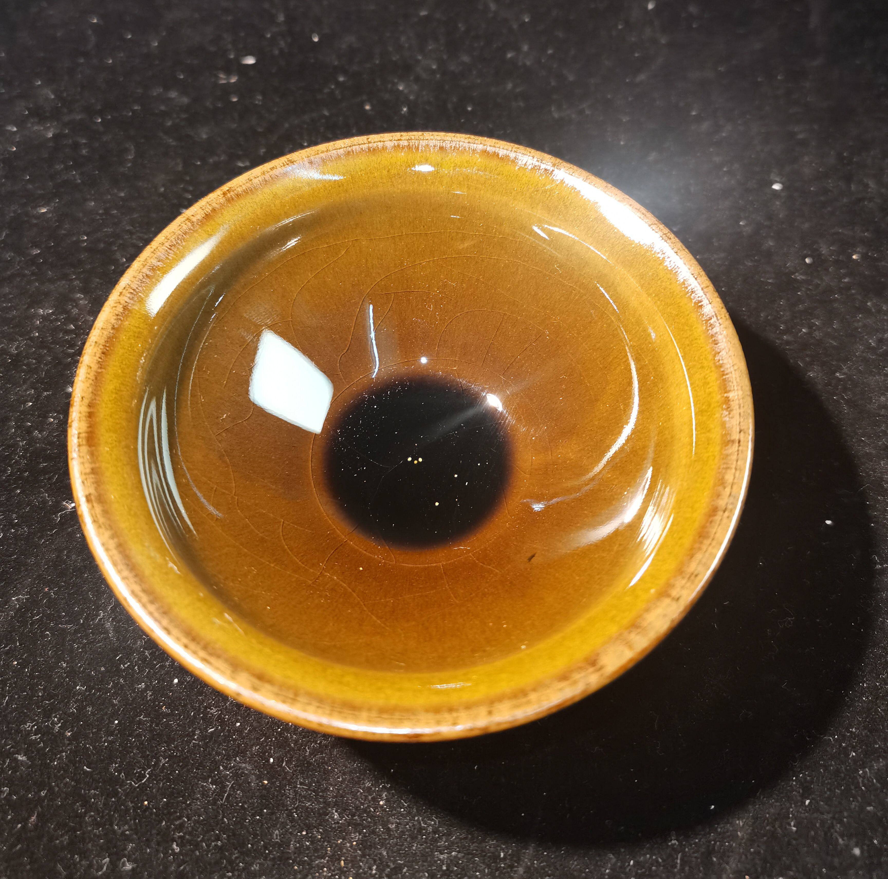 周峰玉子官帽器型主人杯(带礼盒证书)