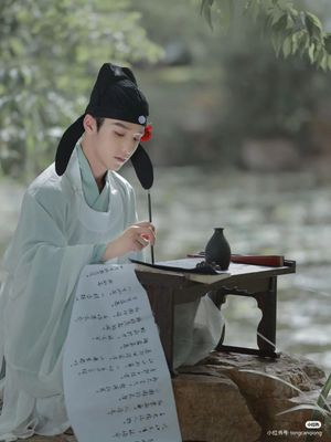 古风汉服写真书法长恨歌道具