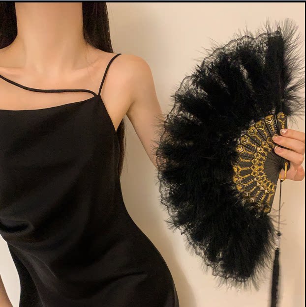 超仙新中式羽毛扇烫金旗袍折扇便携扇子黑色中国风复古洛丽塔拍照