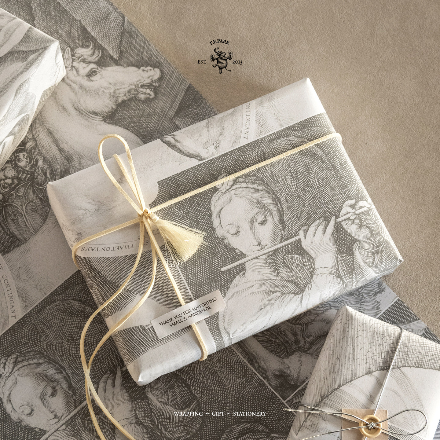 纸象公园情人春节结婚礼物高颜值包装纸男女士小红书复古小众礼品