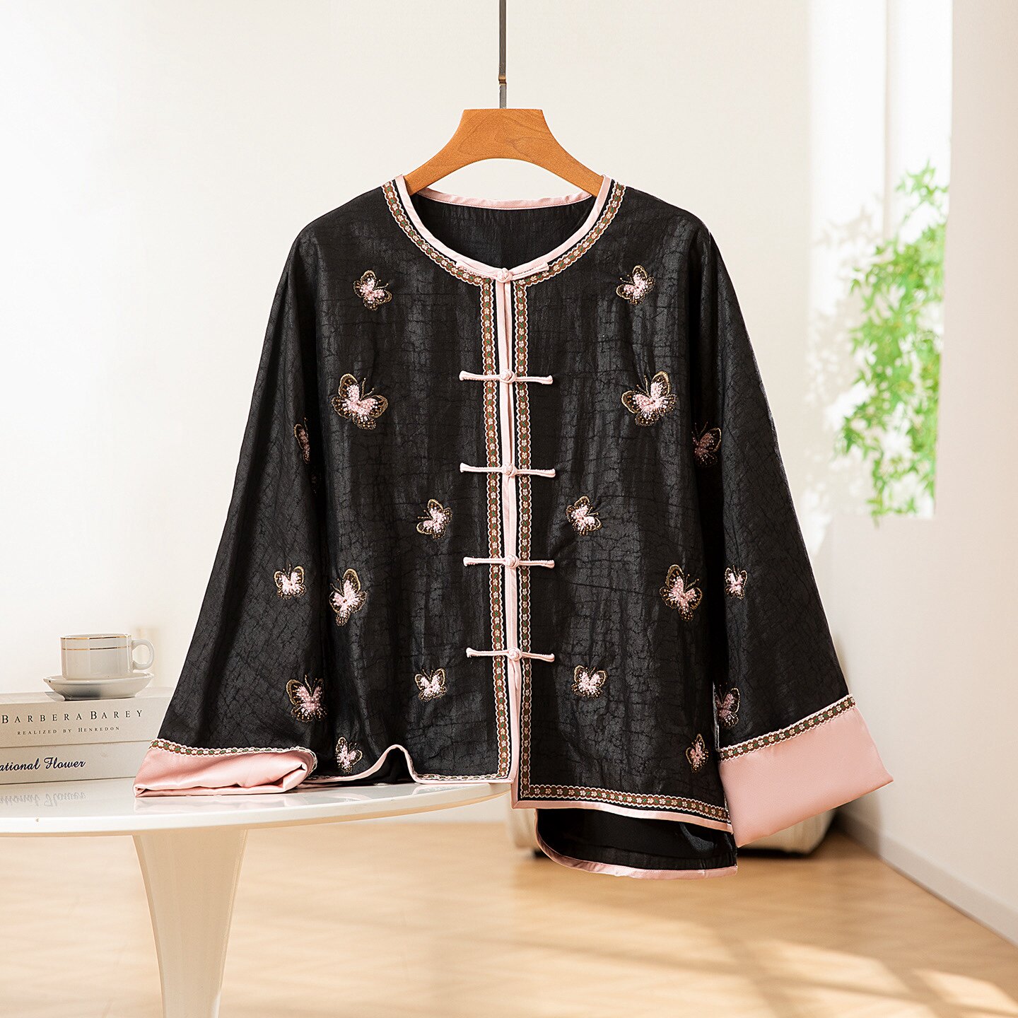 桑蚕丝真丝香云纱龟裂纹秋新款刺绣蝴蝶双层上衣长袖国风外套开衫,女装/女士精品,短外套,淘宝优惠券,粉丝福利购,淘宝优惠卷