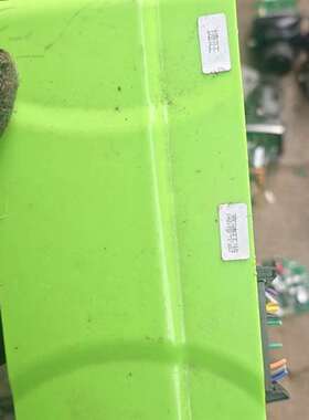 议价-绿色游戏机主板，拆机件，带VGA、USB接