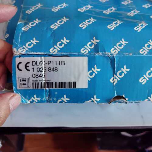 西克dl60-p111b全新未上机一台。