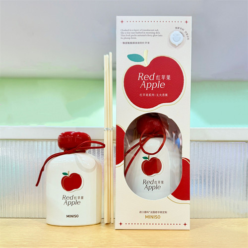 名创优品红苹果系列无火香薰