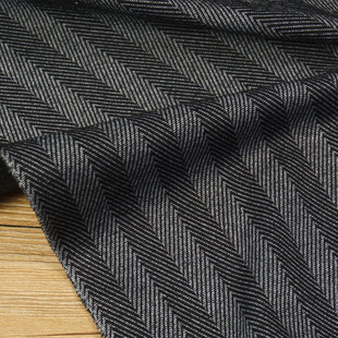灰色宽人字纹色织四面弹力布料 舒服柔软垂感好 西装大衣裤子面料