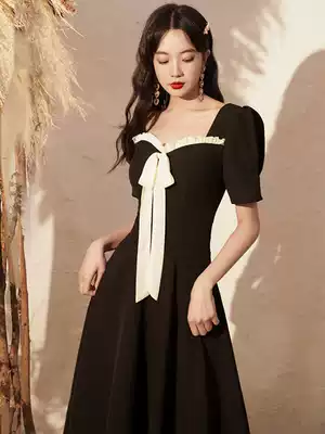 Black dress dress dress Hepburn style banquet temperament 2021 New French socialites can usually wear dress