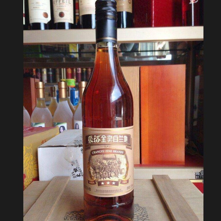 标价是1瓶包邮700ML张裕VIP三星金奖白兰地葡萄酒38%VOL饮用烹调,粮油调味/速食/干货/烘焙,料酒,淘宝优惠券,粉丝福利购,淘宝优惠卷