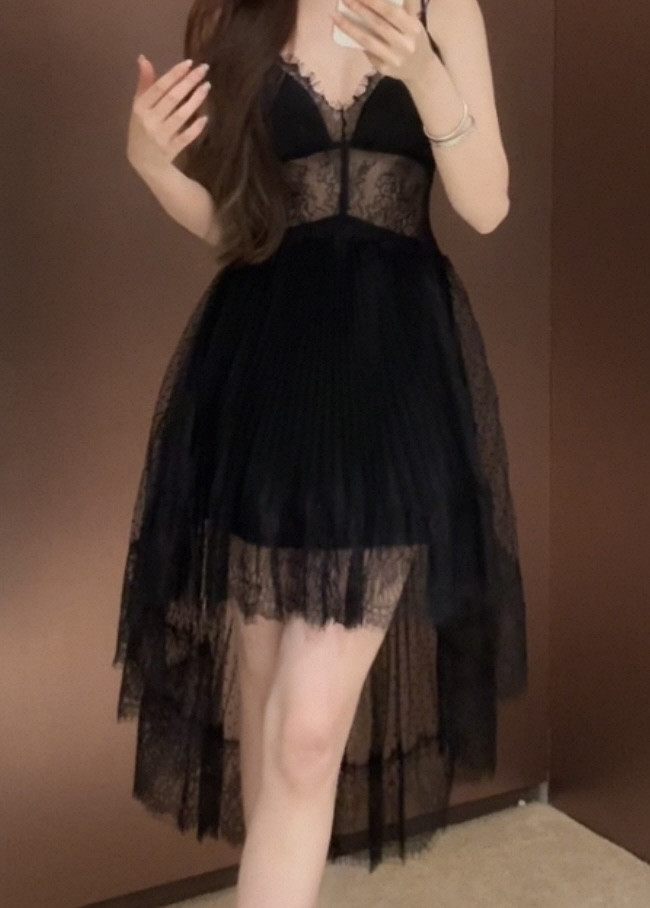 wo 12/22 20:00 蕾丝连衣裙 前短后长