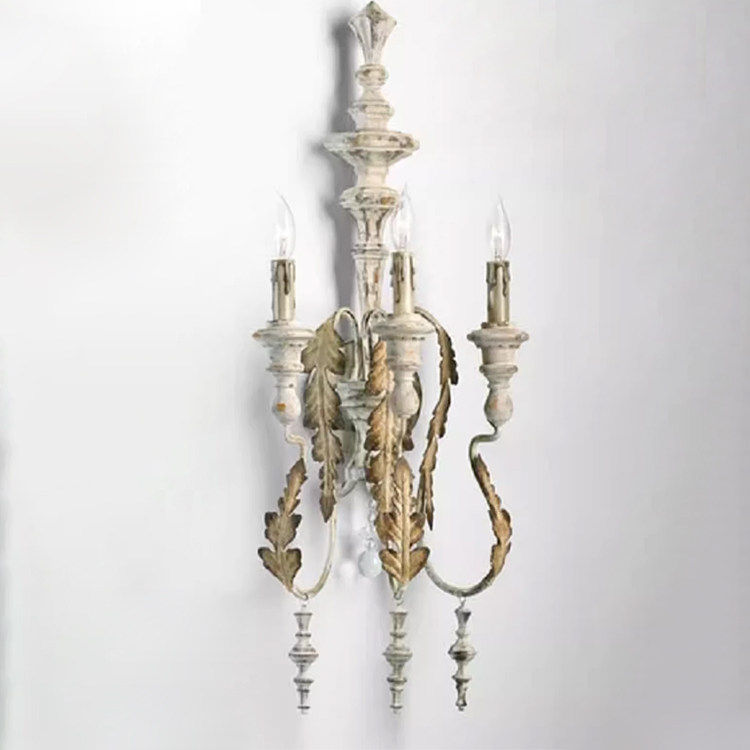 19世纪欧式莨苕叶壁灯