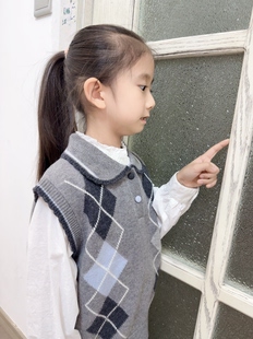 100%羊毛,菱形格针织马甲(尺码很足,随意检测是否真羊毛)