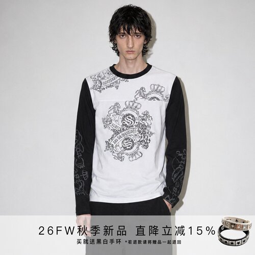 S45徽章元素复古撞色印花长袖T恤
