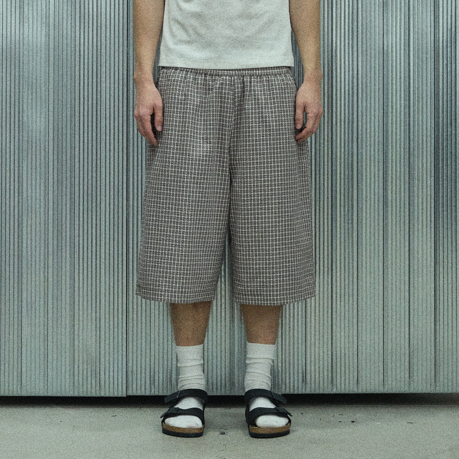 s45 泡泡纱格纹七分裤蓬松肌理感宽松短裤挺阔慵懒松弛感百搭下装