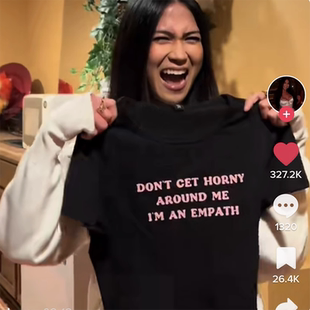 DON’T GET HORNY AROUND ME I’M AN EMPATH纯棉复古字母t恤男款