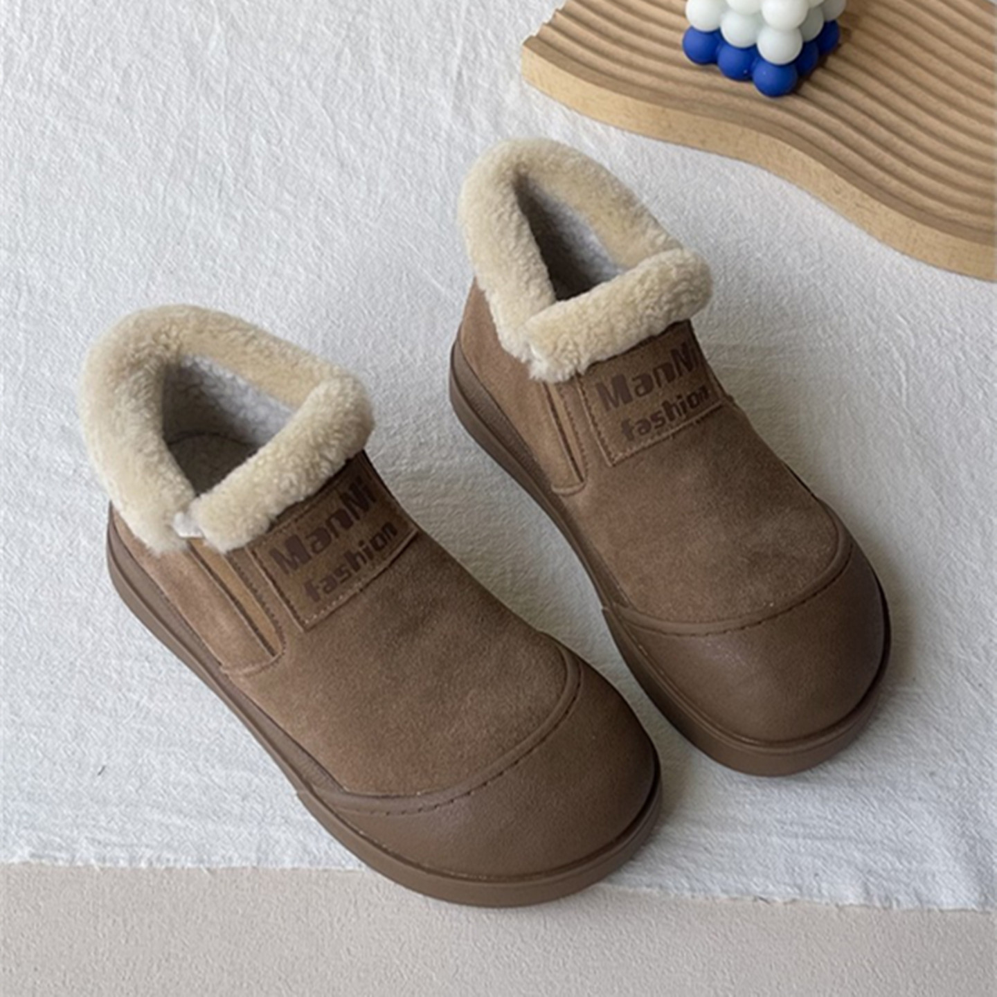 保暖雪地靴冬季短筒羊毛女靴