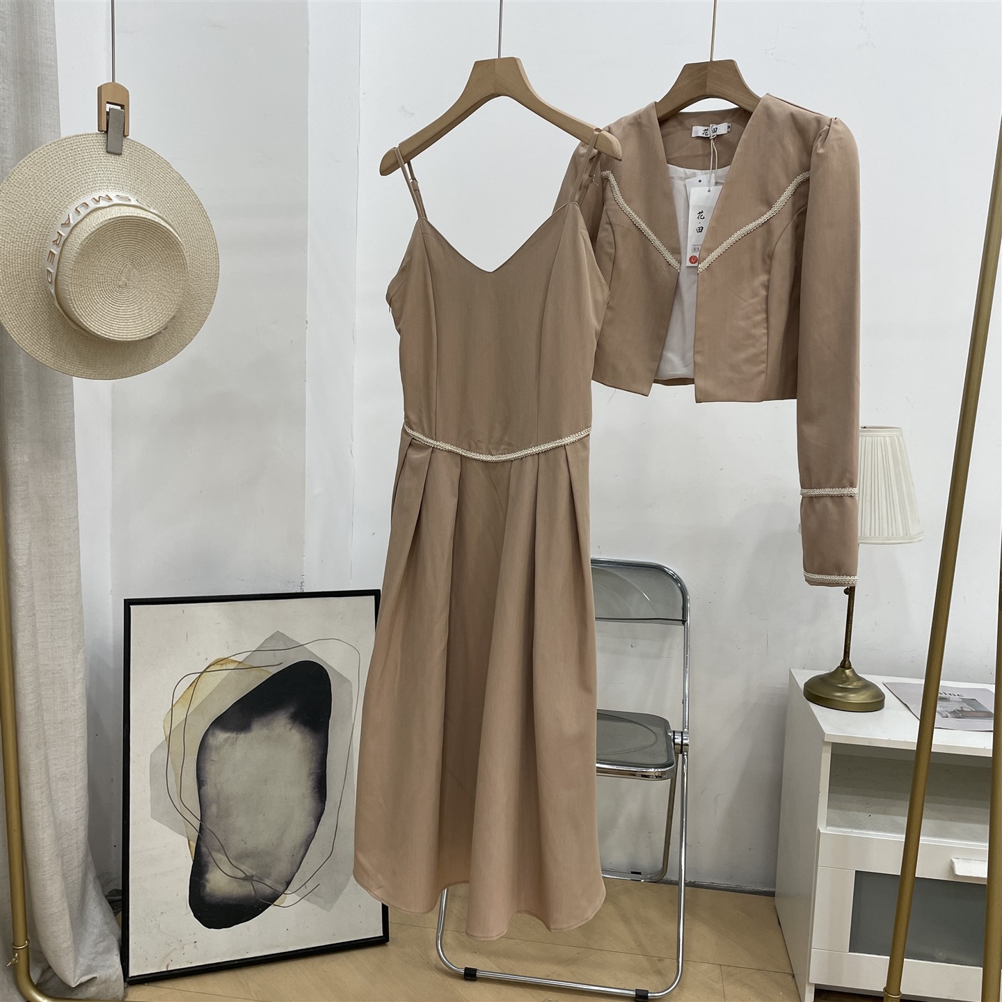 气质风长袖修身秋季新款时尚流行元素唯美连衣裙#J28